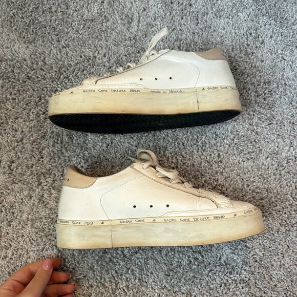 Womens Golden Goose Hi-Star Gold - Picture 2 of 7